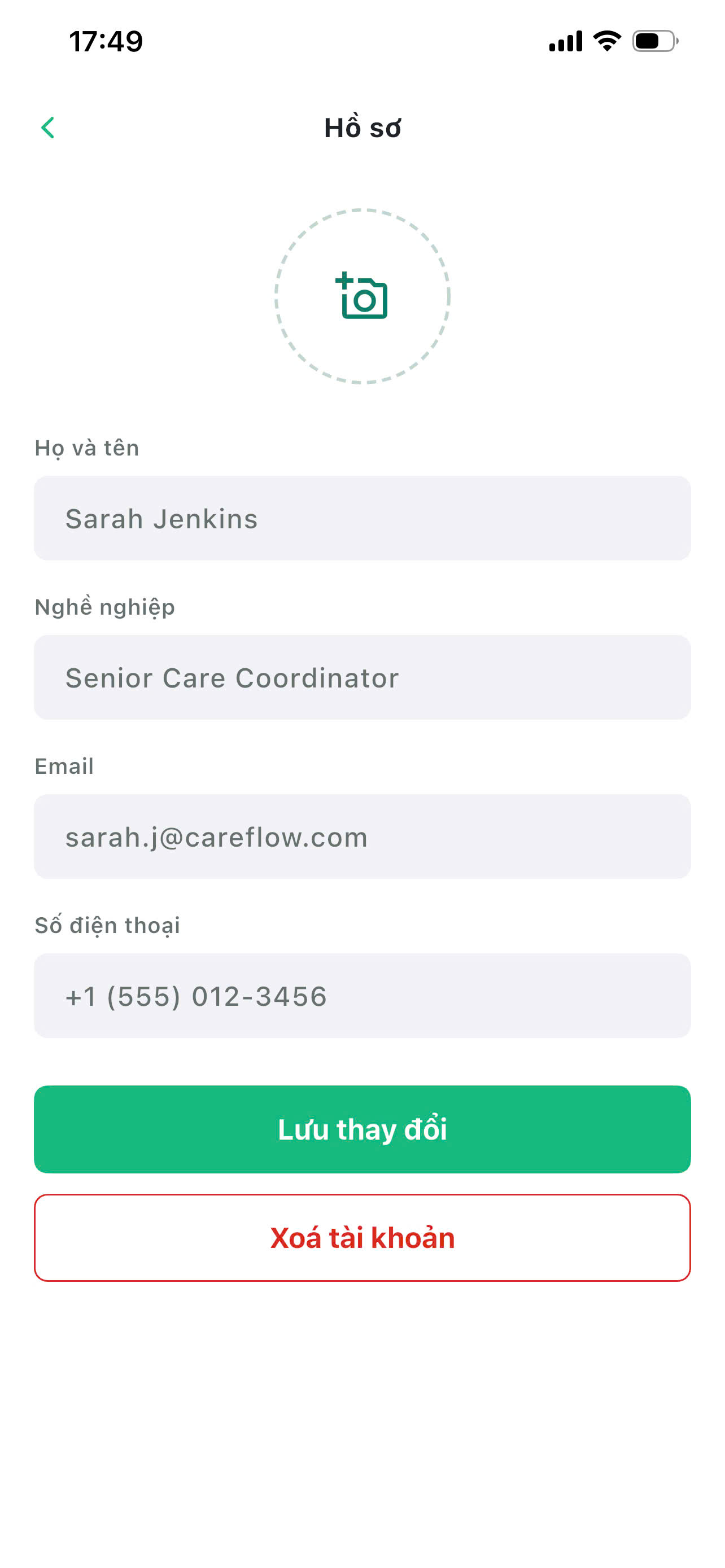 Màn hình Hồ sơ CareFlow với nút Xóa tài khoản ở cuối trang